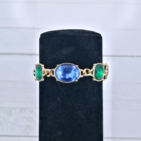 NRQ Jewelry - Vintage NRQ Glass Crystal Gold Tone Bracelet